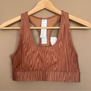 {Fabletics} Sage Printed Medium Impact Sports Bra in Woodgrain - Womens XXS